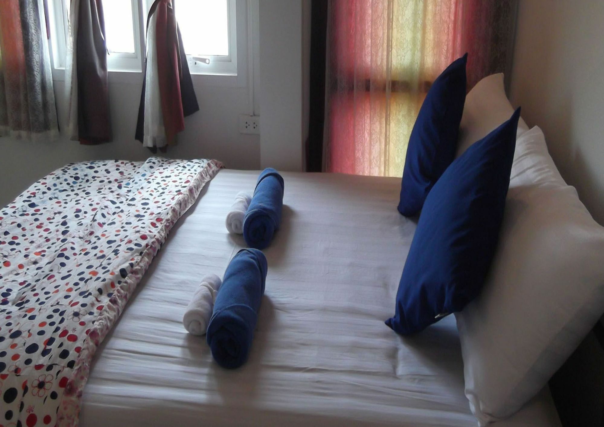 Sichangstyle Resort Koh Sichang Exterior foto